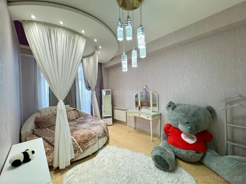 Satılır 3 otaqlı Mənzil Yeni tikili 120 m² Nəsimi r. - şəkil 4