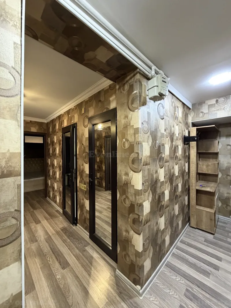 Satılır 3 otaqlı Mənzil Köhnə tikili 75 m² Gənclik m. - şəkil 20