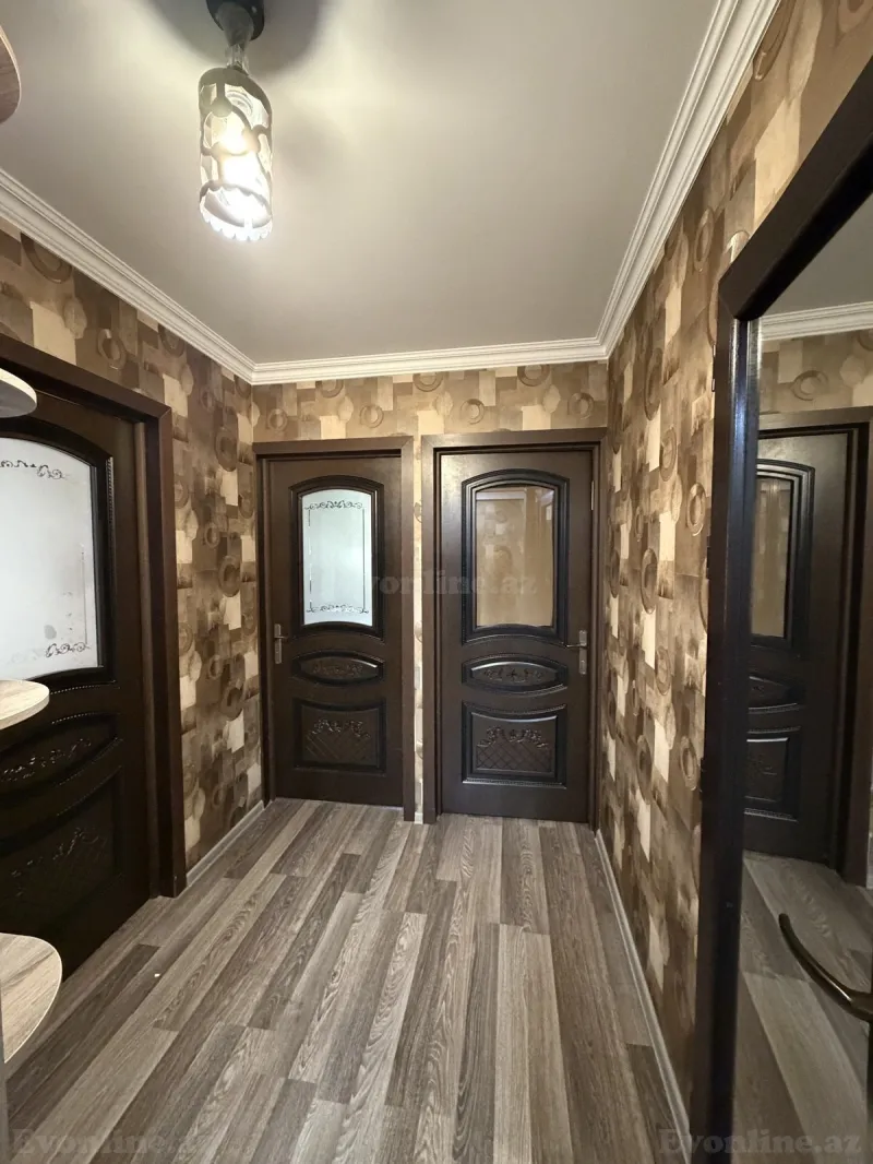 Satılır 3 otaqlı Mənzil Köhnə tikili 75 m² Gənclik m. - şəkil 23