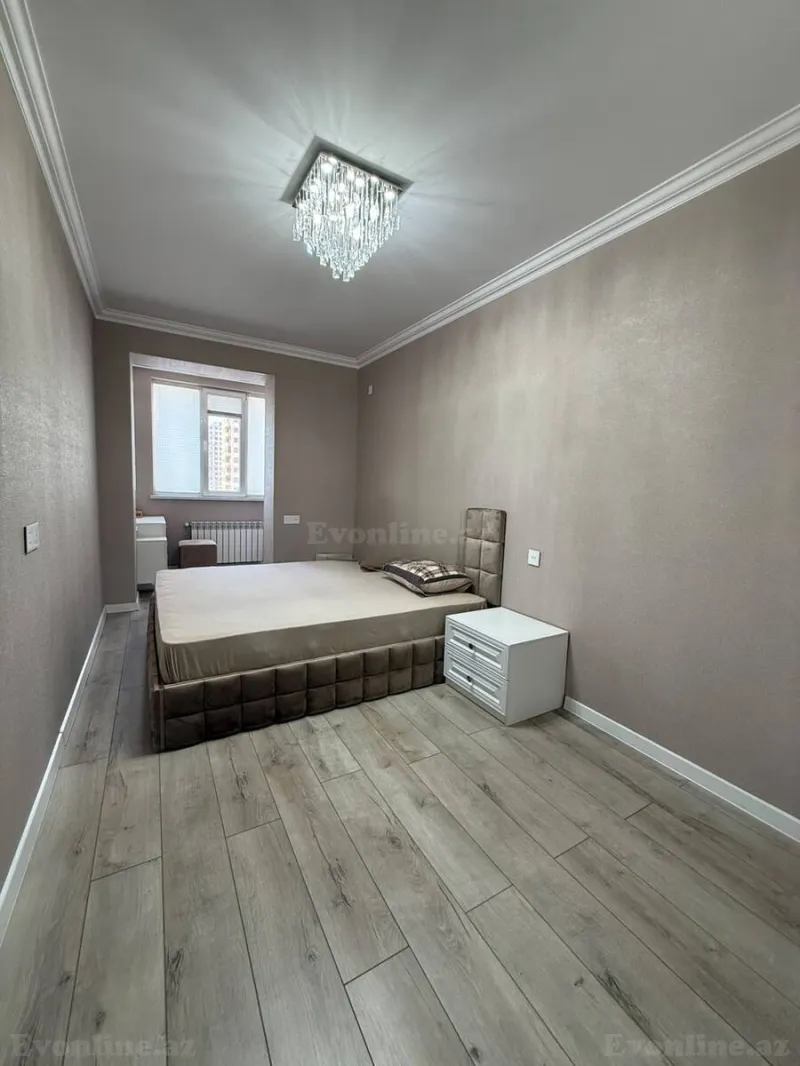 Satılır 2 otaqlı Mənzil Köhnə tikili 70 m² Nərimanov r. - şəkil 4