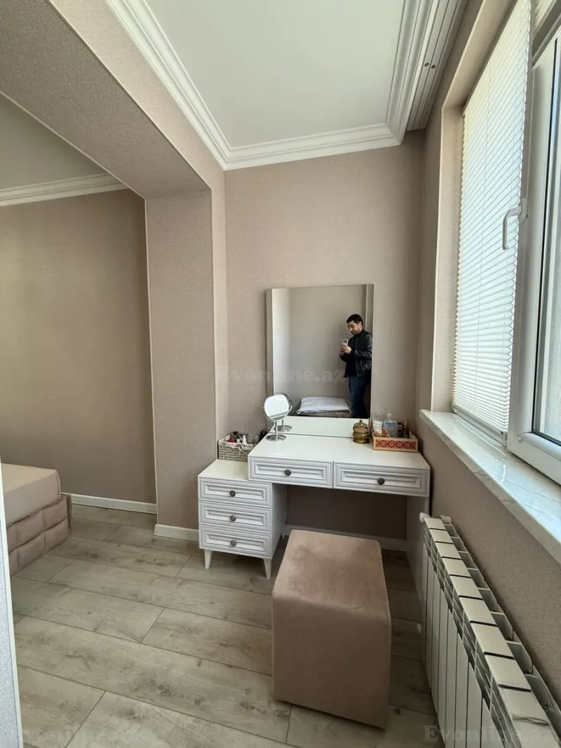 Satılır 2 otaqlı Mənzil Köhnə tikili 70 m² Nərimanov r. - şəkil 6