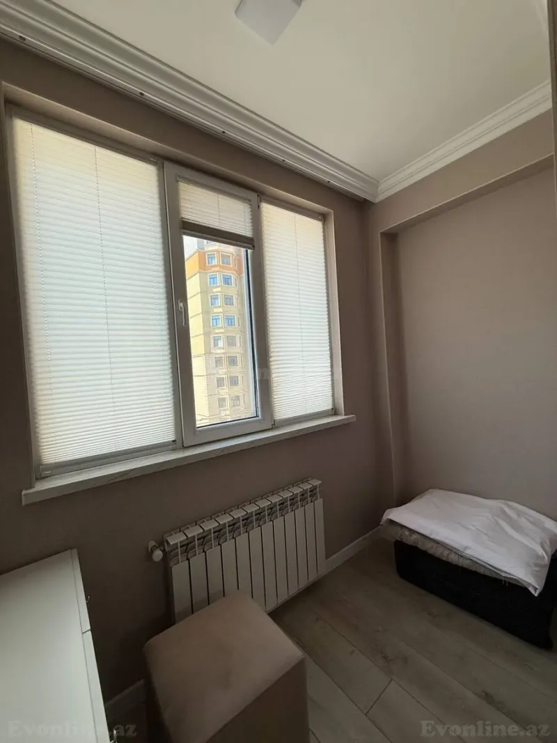Satılır 2 otaqlı Mənzil Köhnə tikili 70 m² Nərimanov r. - şəkil 9