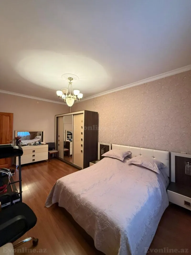 Satılır 3 otaqlı Mənzil Köhnə tikili 95 m² Yasamal r. - şəkil 9