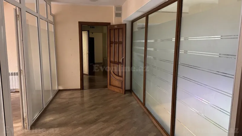Kirayə verilir Ofis 90 m² Nizami m. - şəkil 6