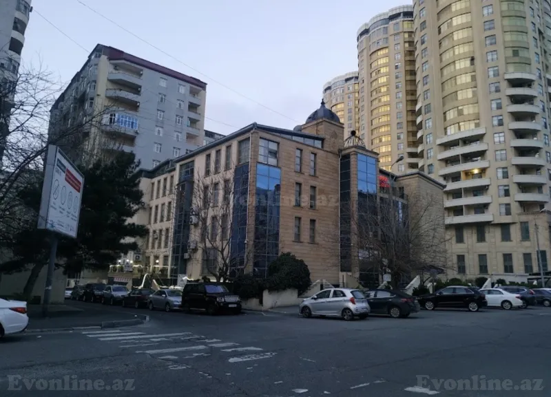Kirayə verilir Ofis 90 m² Nizami m. - şəkil 12