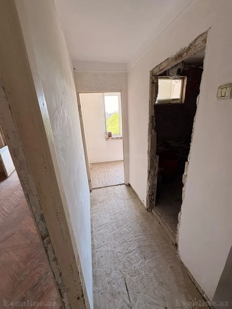 Satılır 2 otaqlı Mənzil Köhnə tikili 55 m² Elmlər Akademiyası m. - şəkil 5