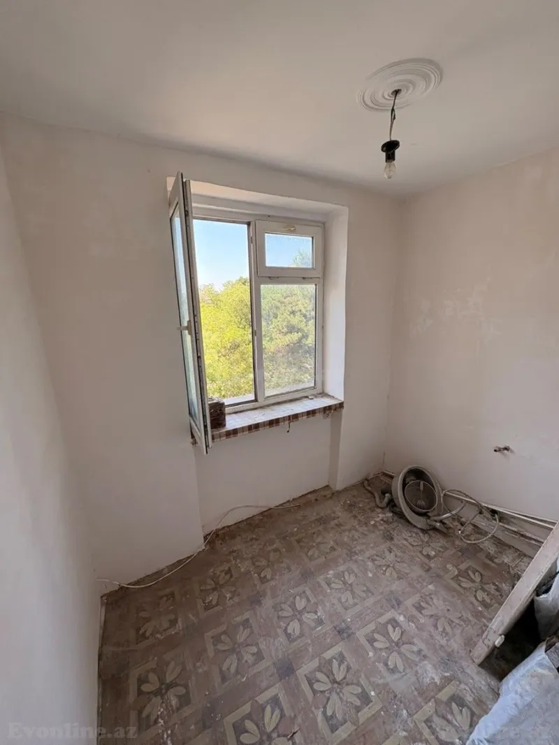 Satılır 2 otaqlı Mənzil Köhnə tikili 55 m² Elmlər Akademiyası m. - şəkil 6