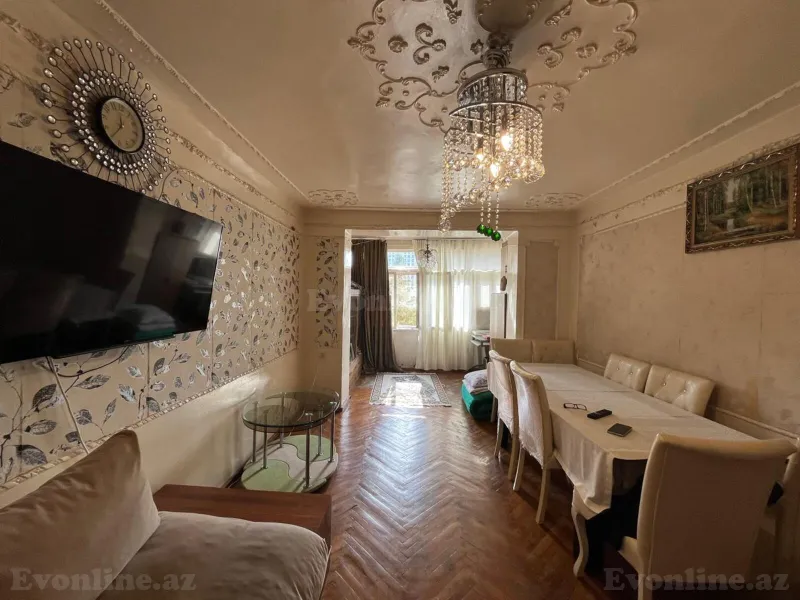 Satılır 3 otaqlı Mənzil Köhnə tikili 70 m² Nəsimi r. - şəkil 2
