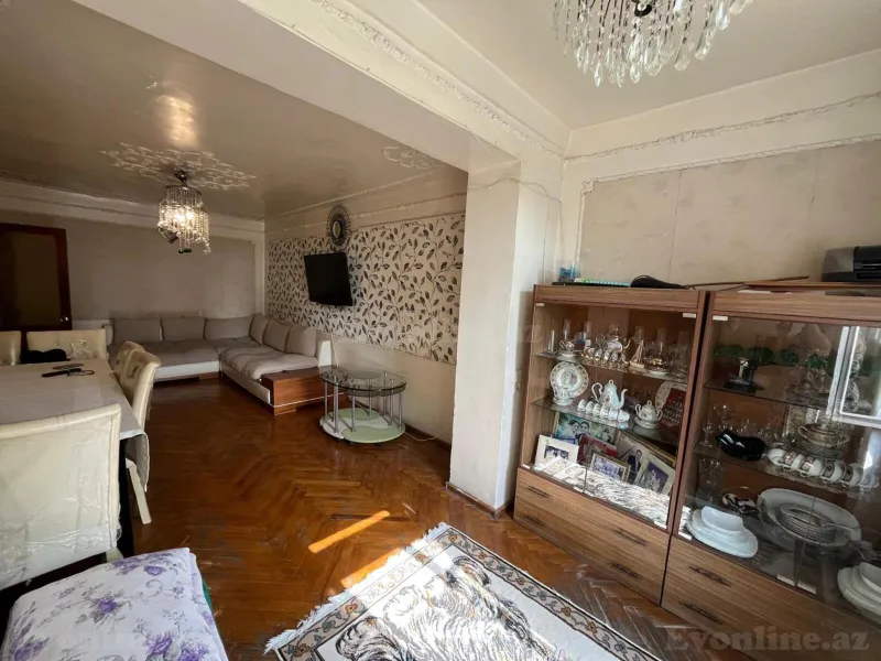 Satılır 3 otaqlı Mənzil Köhnə tikili 70 m² Nəsimi r. - şəkil 5