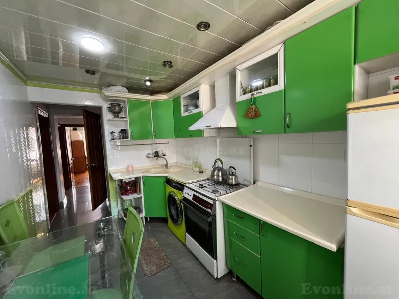 Satılır 3 otaqlı Mənzil Köhnə tikili 70 m² Nəsimi r. - şəkil 14