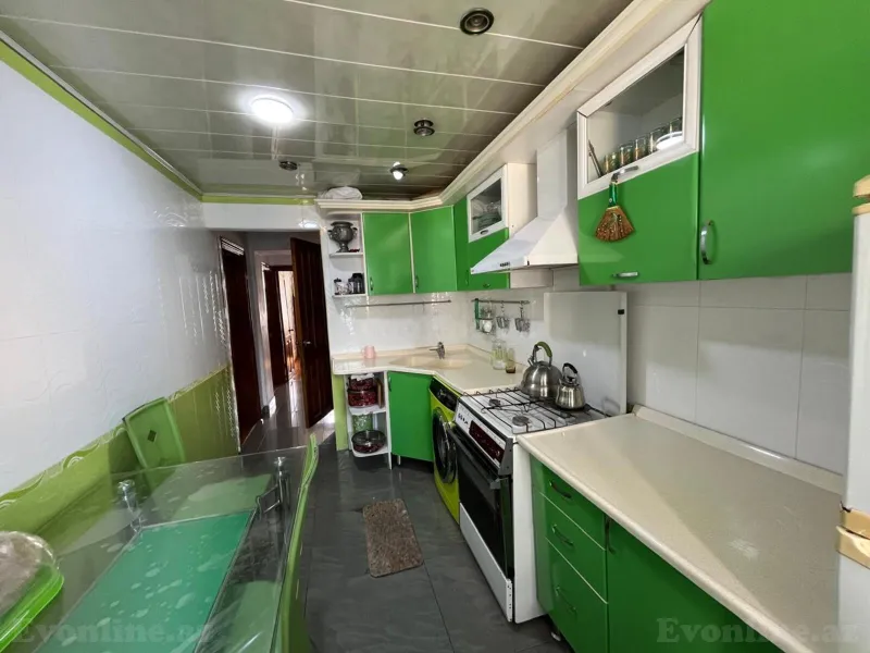 Satılır 3 otaqlı Mənzil Köhnə tikili 70 m² Nəsimi r. - şəkil 15