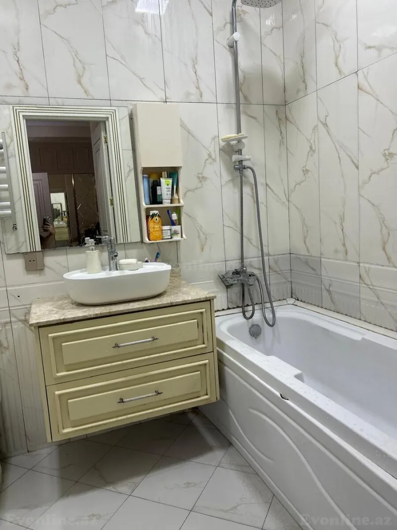 Satılır 2 otaqlı Mənzil Yeni tikili 95 m² Xətai r. - şəkil 9