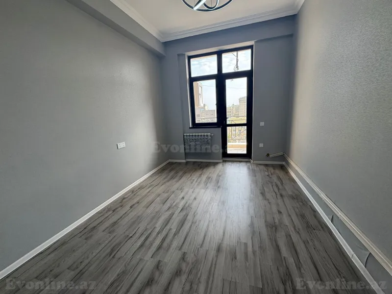 Satılır 3 otaqlı Mənzil Yeni tikili 90 m² 8 Noyabr m. - şəkil 10