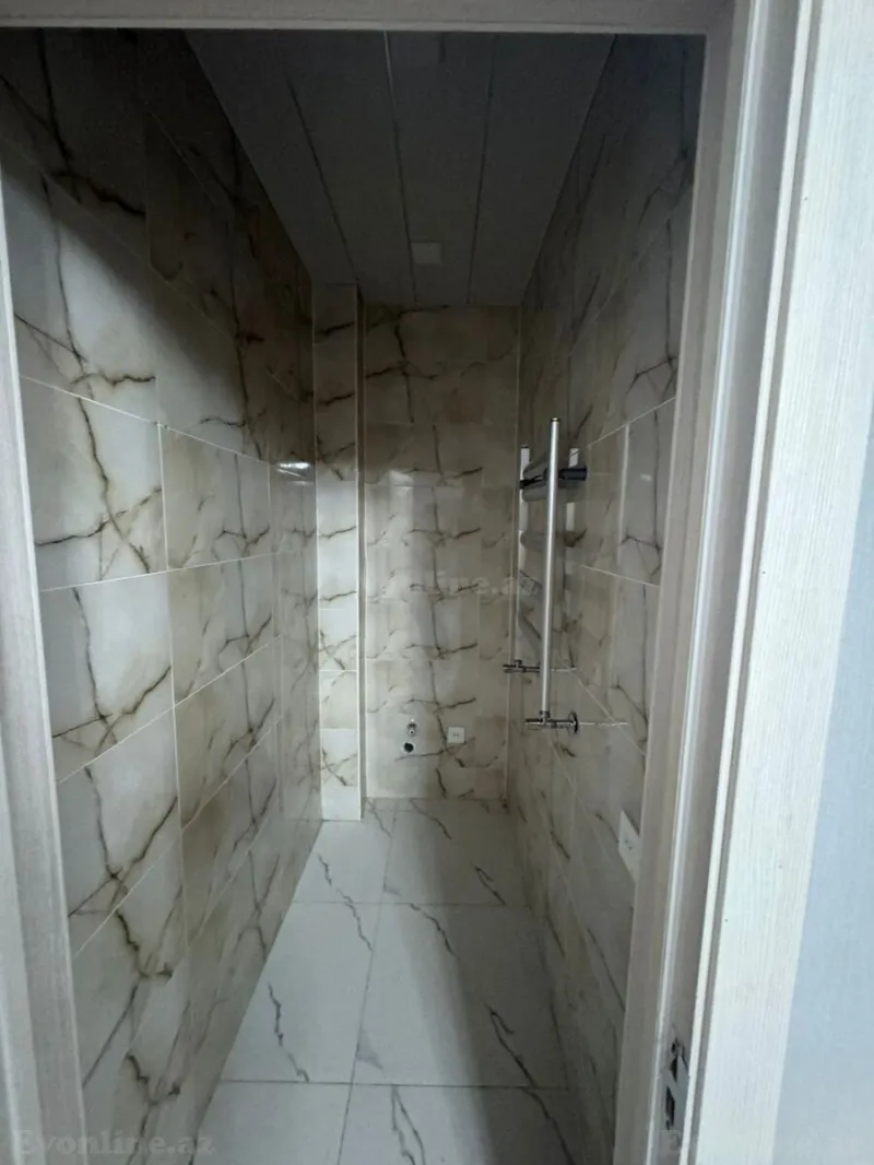 Satılır 3 otaqlı Mənzil Yeni tikili 90 m² 8 Noyabr m. - şəkil 12