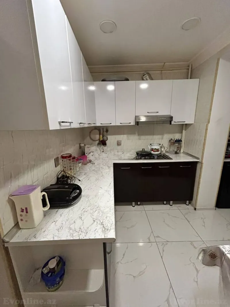 Satılır 5 otaqlı Mənzil Köhnə tikili 130 m² Yeni Yasamal - şəkil 10