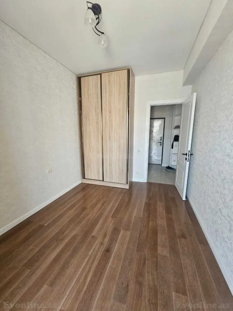 Kirayə verilir 3 otaqlı Mənzil Yeni tikili 90 m² İnşaatçılar m. - şəkil 6