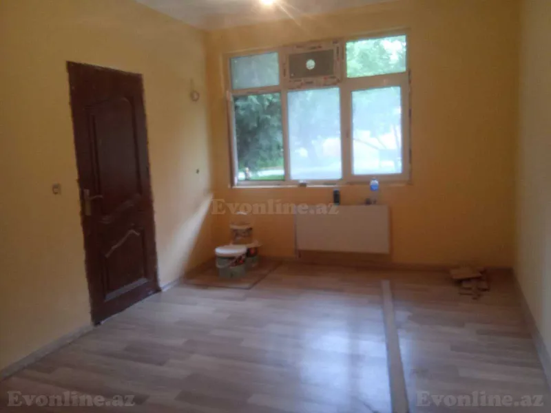 Satılır 2 otaqlı Mənzil Köhnə tikili 55 m² Memar Əcəmi m. - şəkil 3