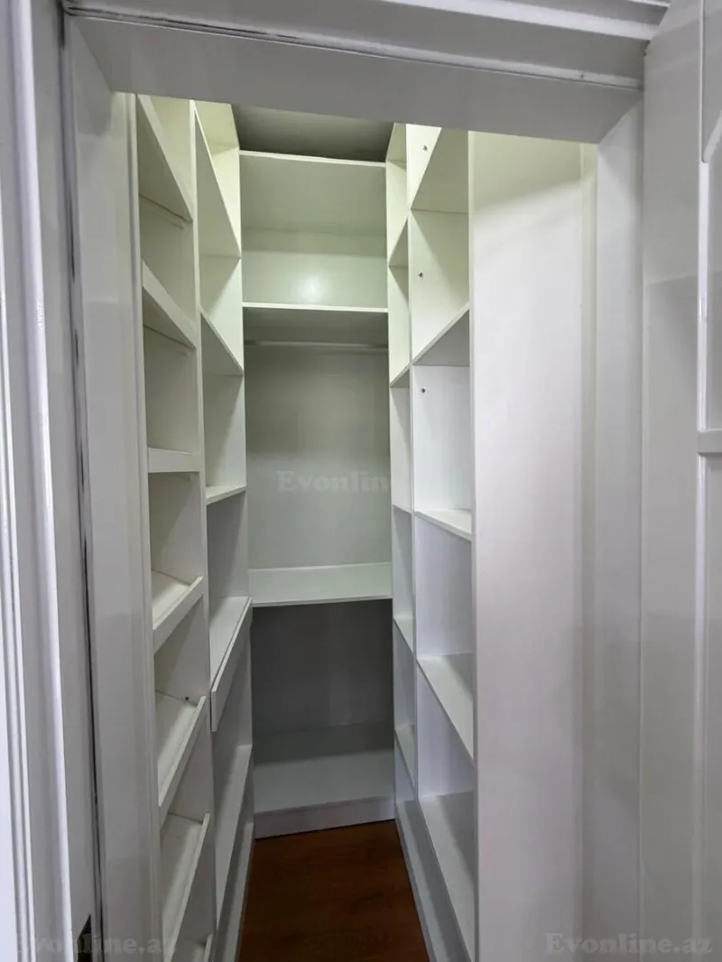 Kirayə verilir 4 otaqlı Mənzil Yeni tikili 235 m² 8 Noyabr m. - şəkil 13