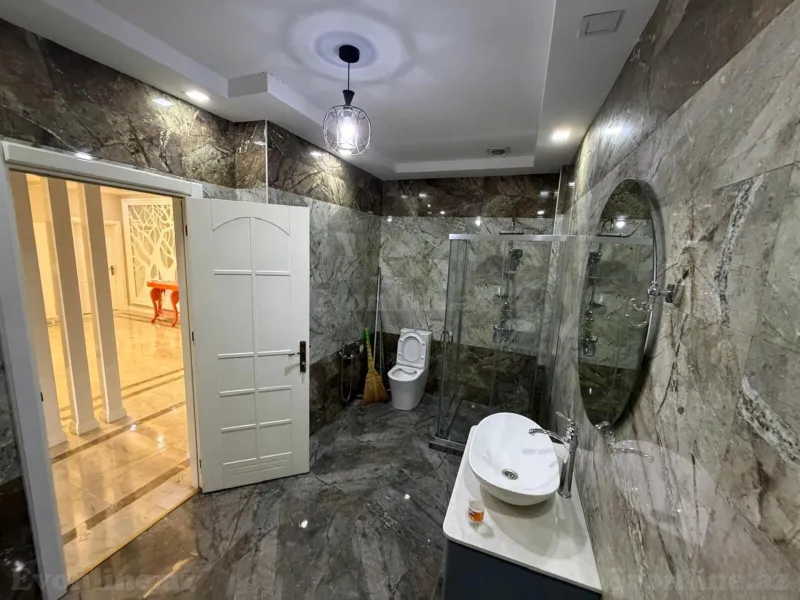 Kirayə verilir 4 otaqlı Mənzil Yeni tikili 235 m² 8 Noyabr m. - şəkil 15