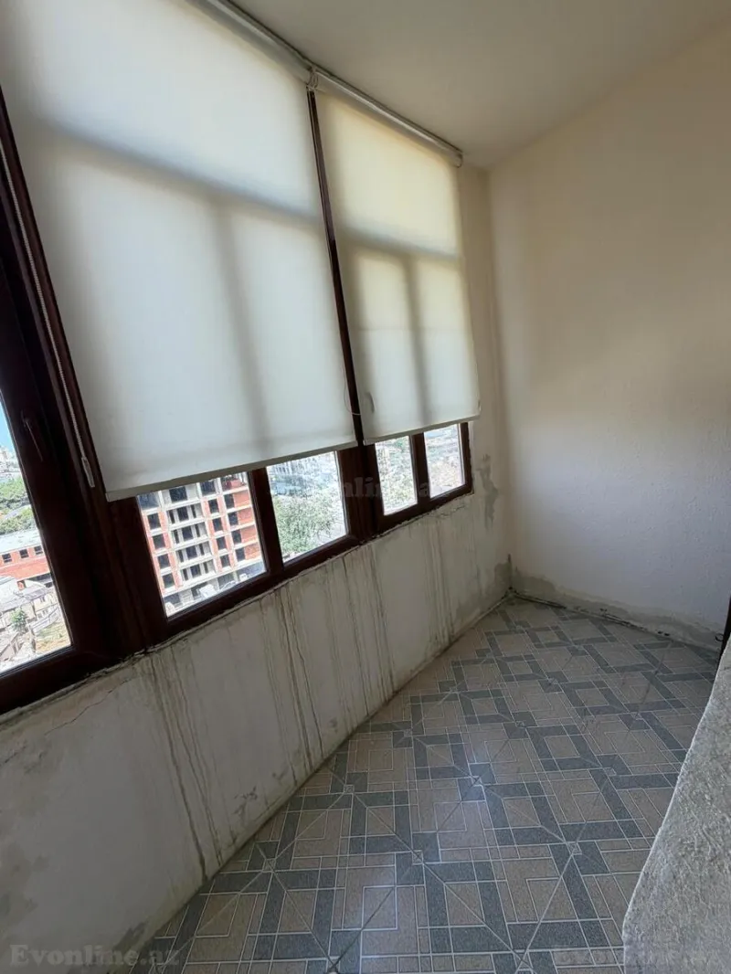 Kirayə verilir 4 otaqlı Mənzil Yeni tikili 235 m² 8 Noyabr m. - şəkil 19