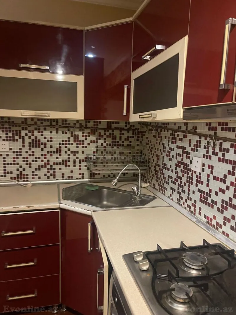 Kirayə verilir 3 otaqlı Mənzil Köhnə tikili 90 m² Elmlər Akademiyası m. - şəkil 8