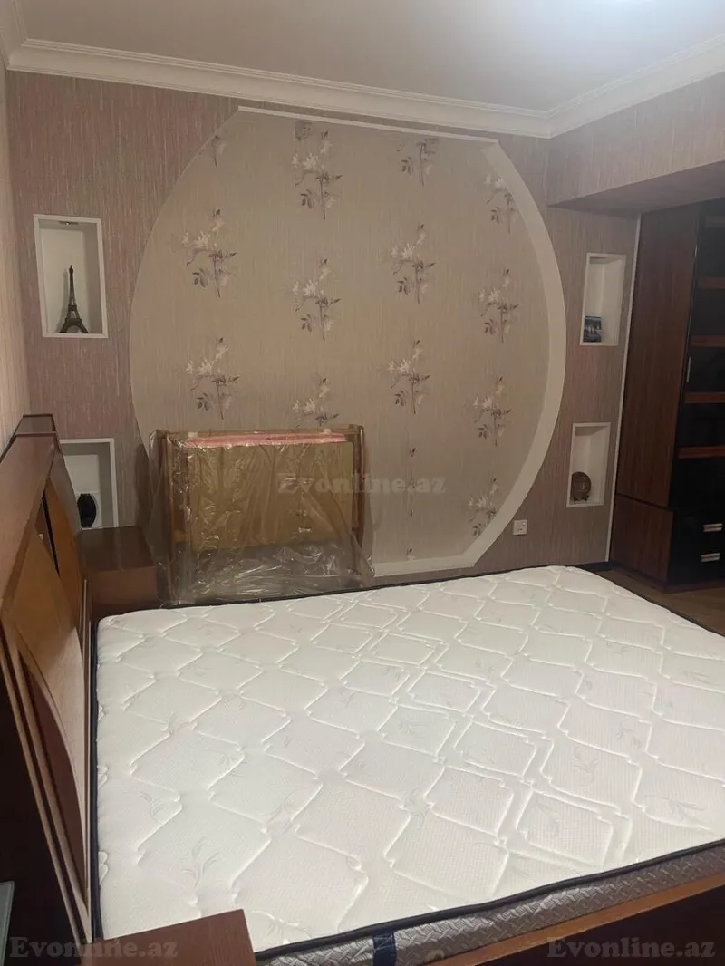 Kirayə verilir 3 otaqlı Mənzil Köhnə tikili 90 m² Elmlər Akademiyası m. - şəkil 9