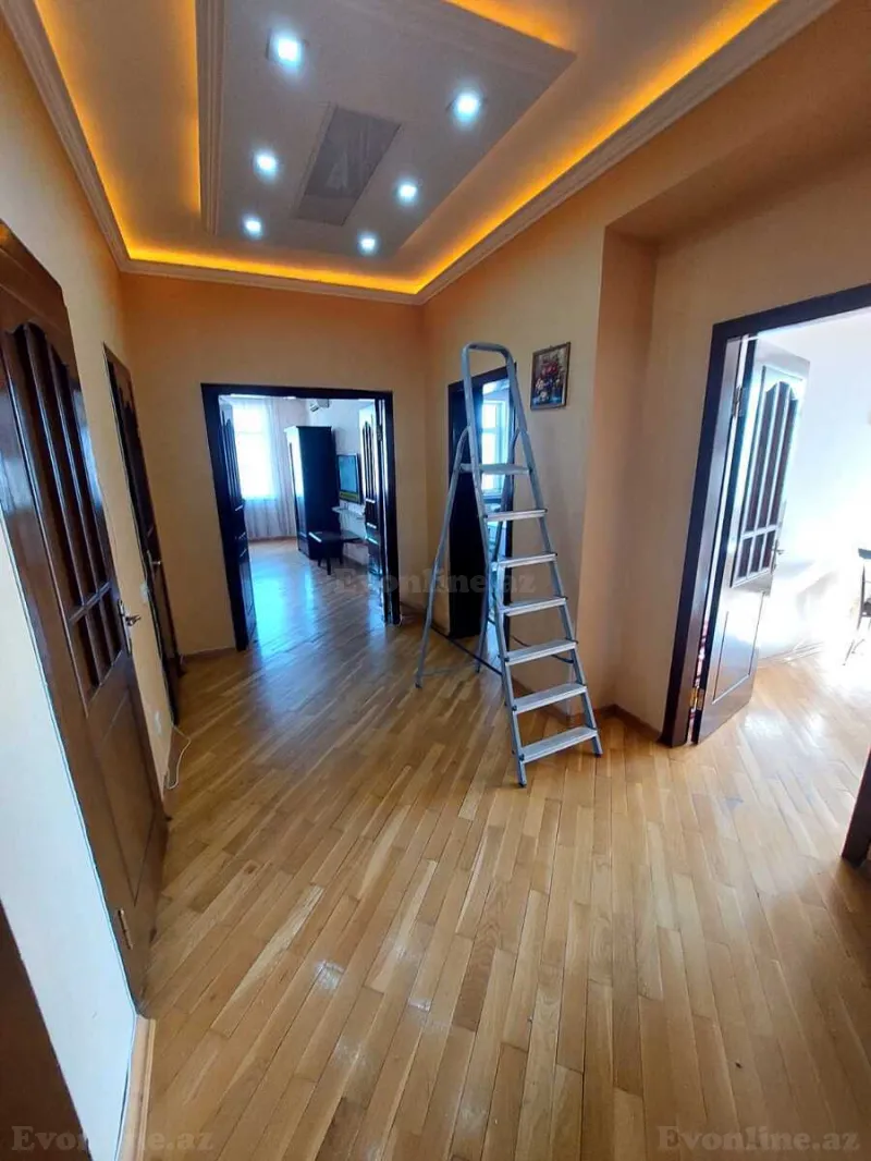 Kirayə verilir 2 otaqlı Mənzil Yeni tikili 100 m² Nizami m. - şəkil 10