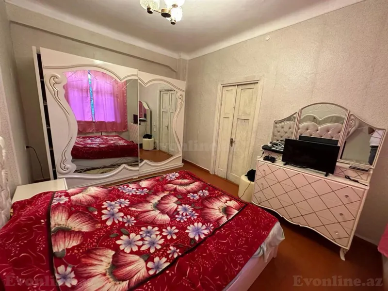 Satılır 2 otaqlı Mənzil Köhnə tikili 47 m² Nəriman Nərimanov m.
