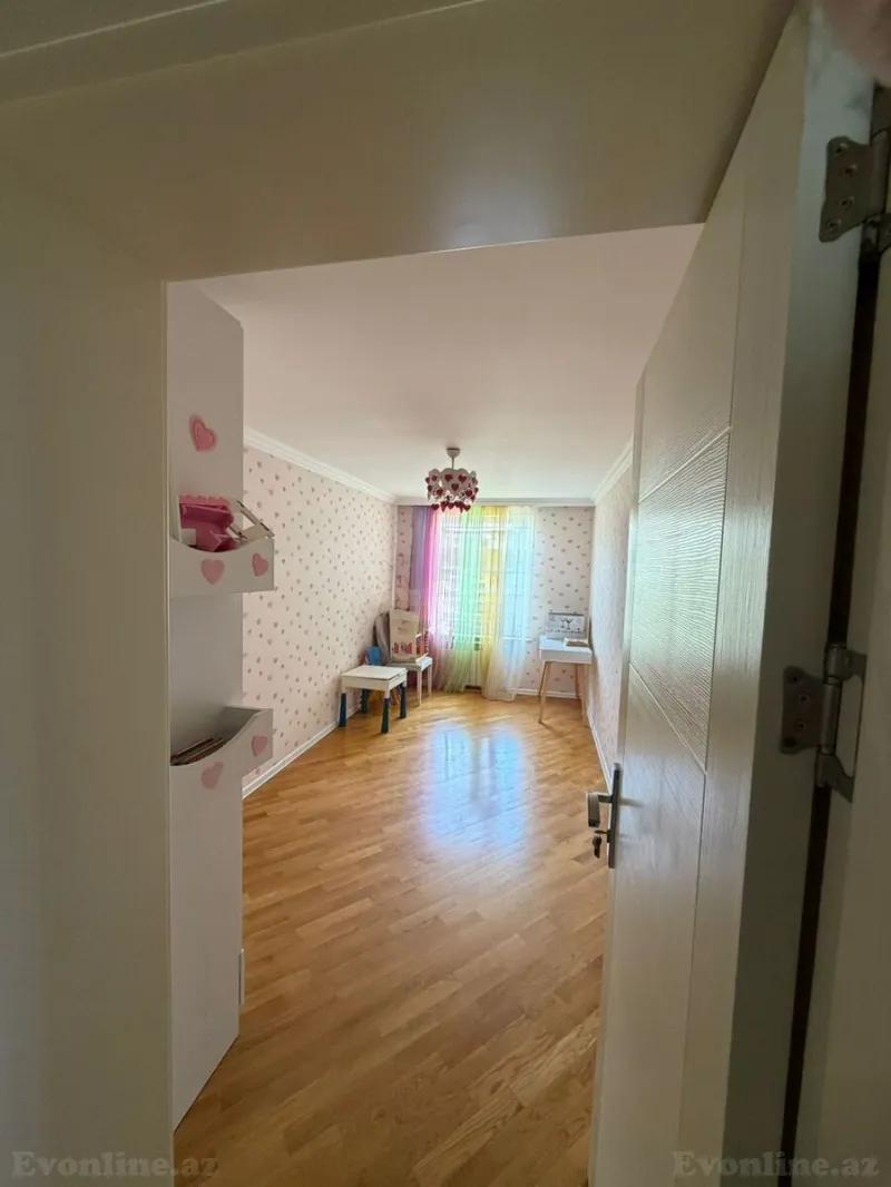Satılır 3 otaqlı Mənzil Köhnə tikili 70 m² Elmlər Akademiyası m. - şəkil 12
