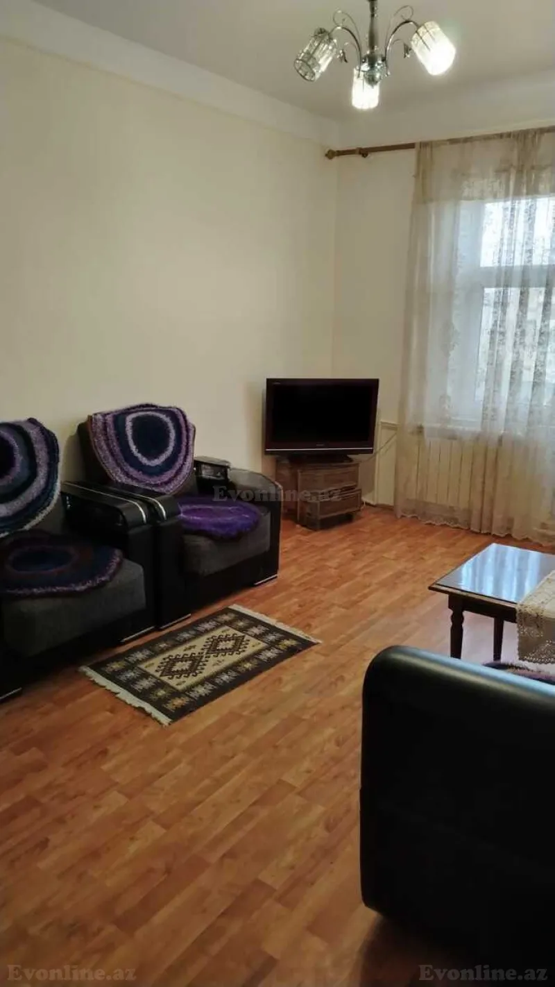 Satılır 4 otaqlı Mənzil Köhnə tikili 85 m² Yeni Yasamal - şəkil 4