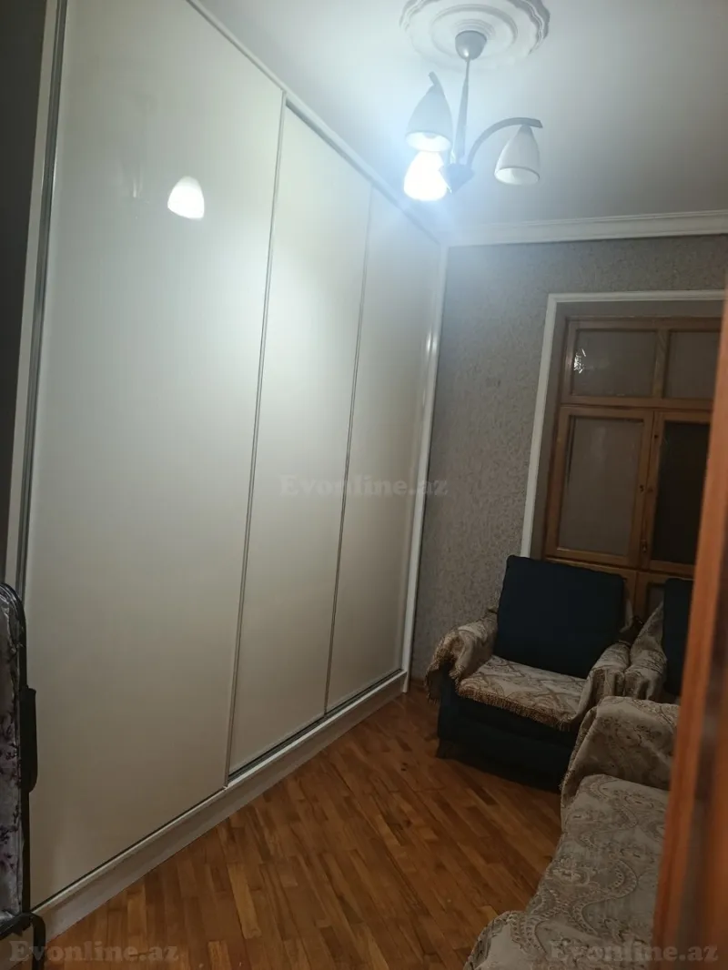 Kirayə verilir 4 otaqlı Mənzil Köhnə tikili 90 m² Nəriman Nərimanov m. - şəkil 4