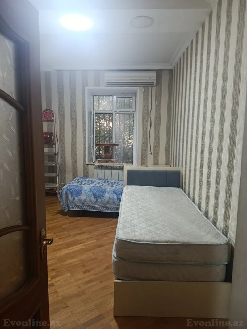 Kirayə verilir 4 otaqlı Mənzil Köhnə tikili 90 m² Nəriman Nərimanov m. - şəkil 6