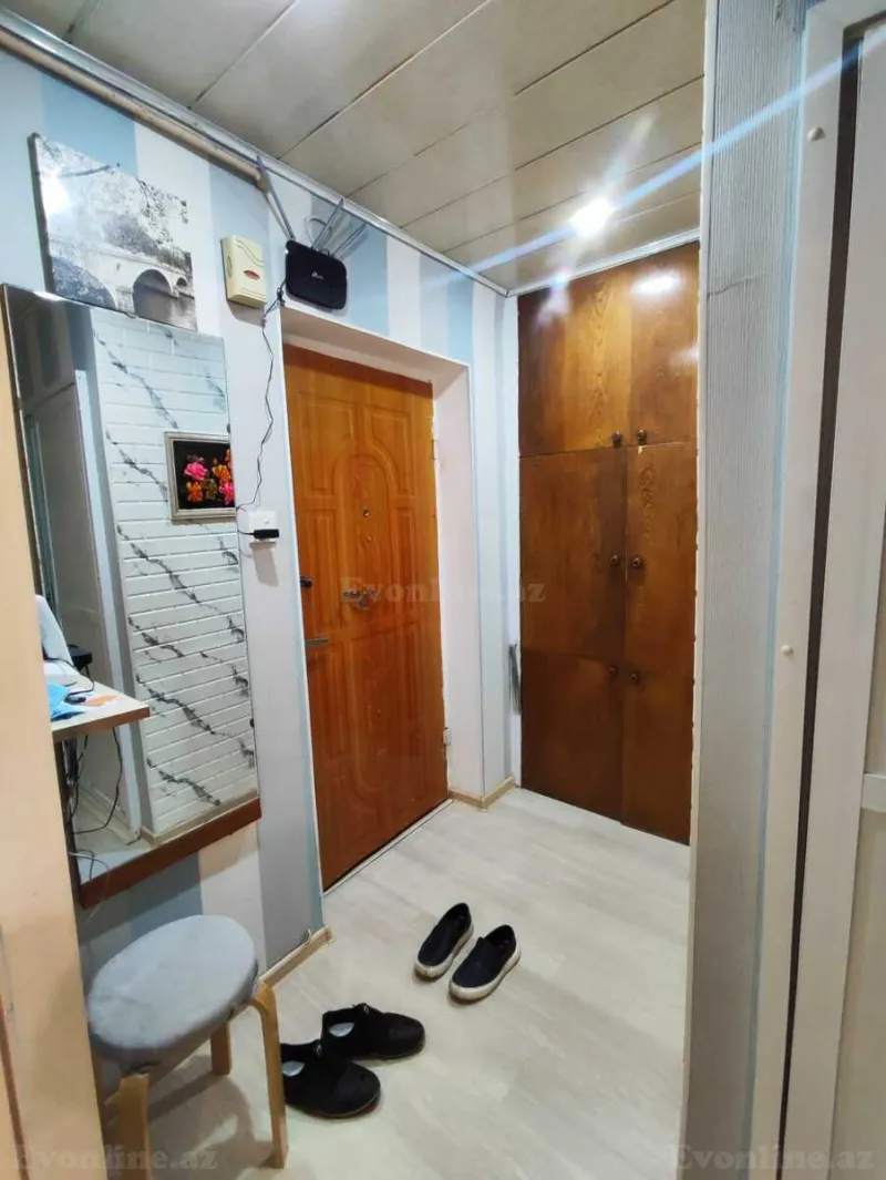 Kirayə verilir 2 otaqlı Mənzil Köhnə tikili 60 m² İnşaatçılar m. - şəkil 4