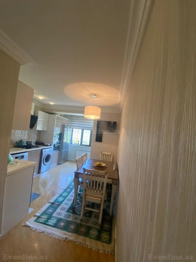 Satılır 4 otaqlı Mənzil Köhnə tikili 135 m² Qara Qarayev m. - şəkil 3