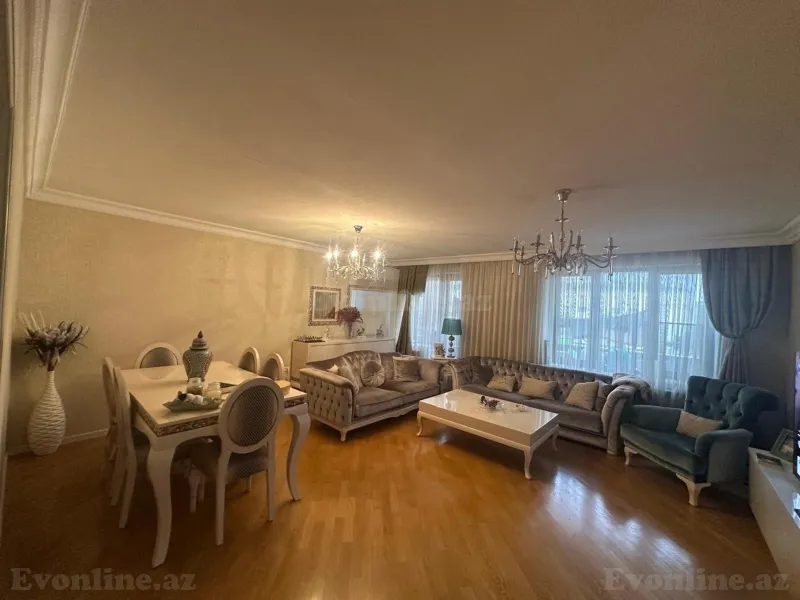 Satılır 4 otaqlı Mənzil Köhnə tikili 135 m² Qara Qarayev m. - şəkil 4