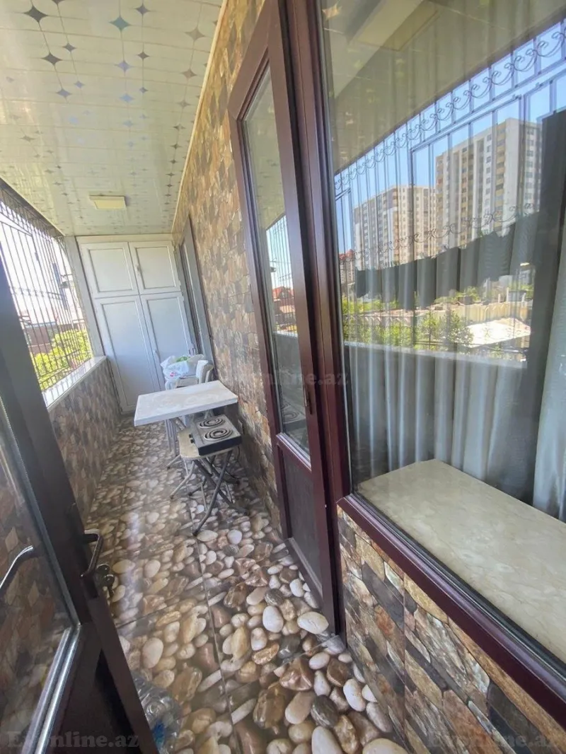 Satılır 4 otaqlı Mənzil Köhnə tikili 135 m² Qara Qarayev m. - şəkil 7