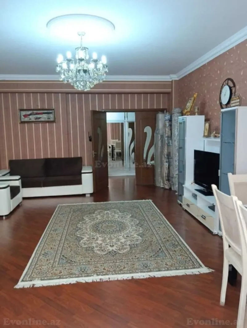 Satılır 3 otaqlı Mənzil Yeni tikili 137 m² Səbail r. - şəkil 8
