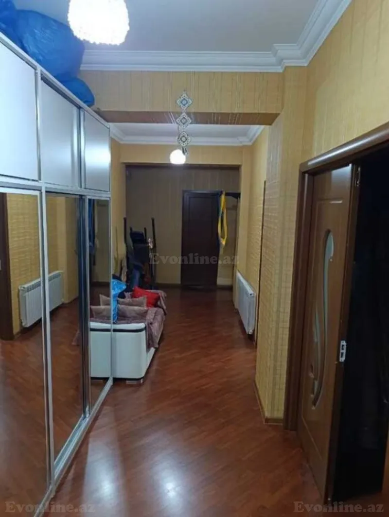 Satılır 3 otaqlı Mənzil Yeni tikili 137 m² Səbail r. - şəkil 10