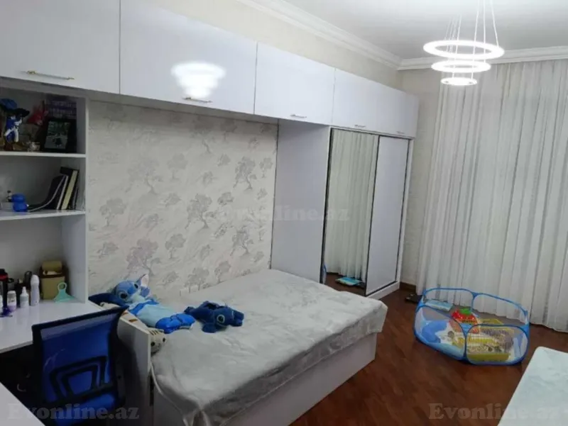 Satılır 3 otaqlı Mənzil Yeni tikili 137 m² Səbail r. - şəkil 16