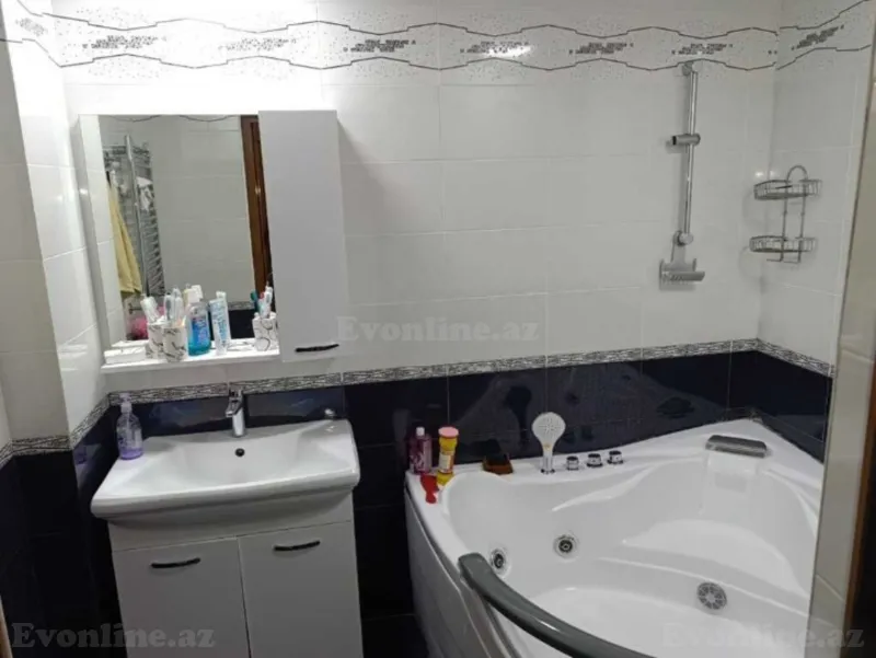 Satılır 3 otaqlı Mənzil Yeni tikili 137 m² Səbail r. - şəkil 28