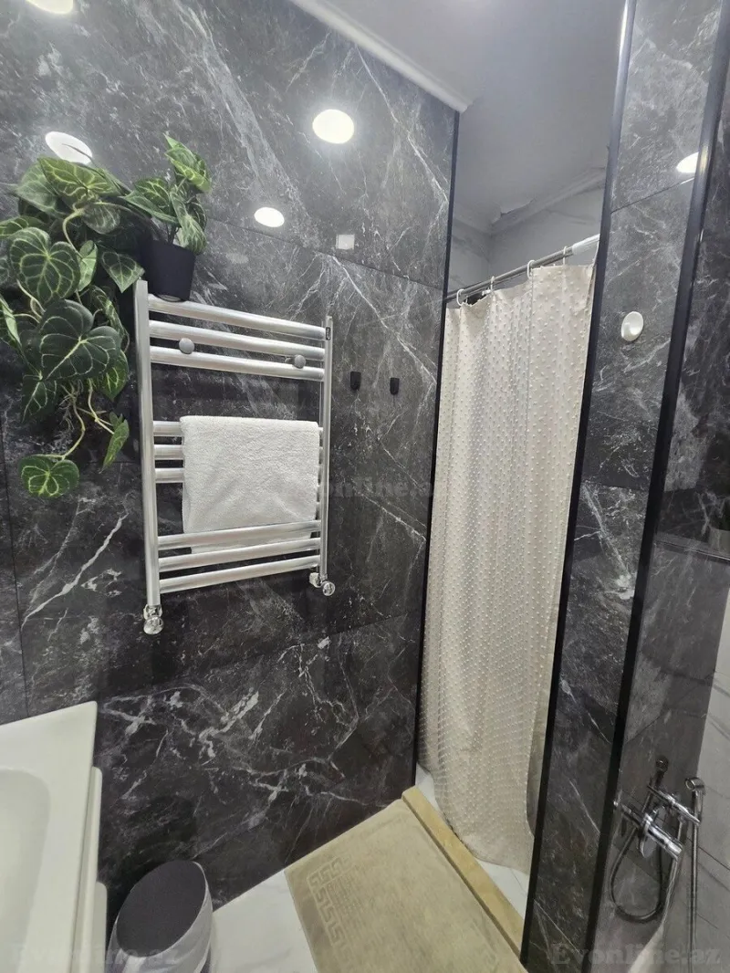 Kirayə verilir 2 otaqlı Mənzil Yeni tikili 75 m² 28 May m. - şəkil 17