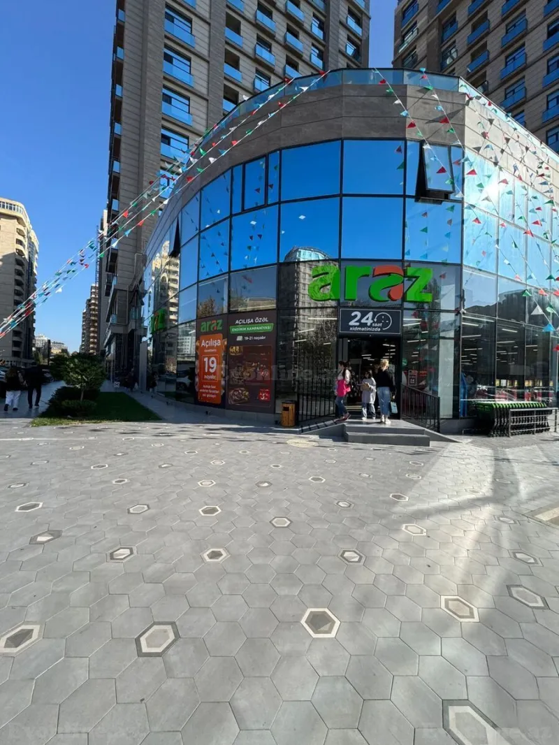 Satılır 4 otaqlı Mənzil Yeni tikili 1625 m² Nizami m. - şəkil 3