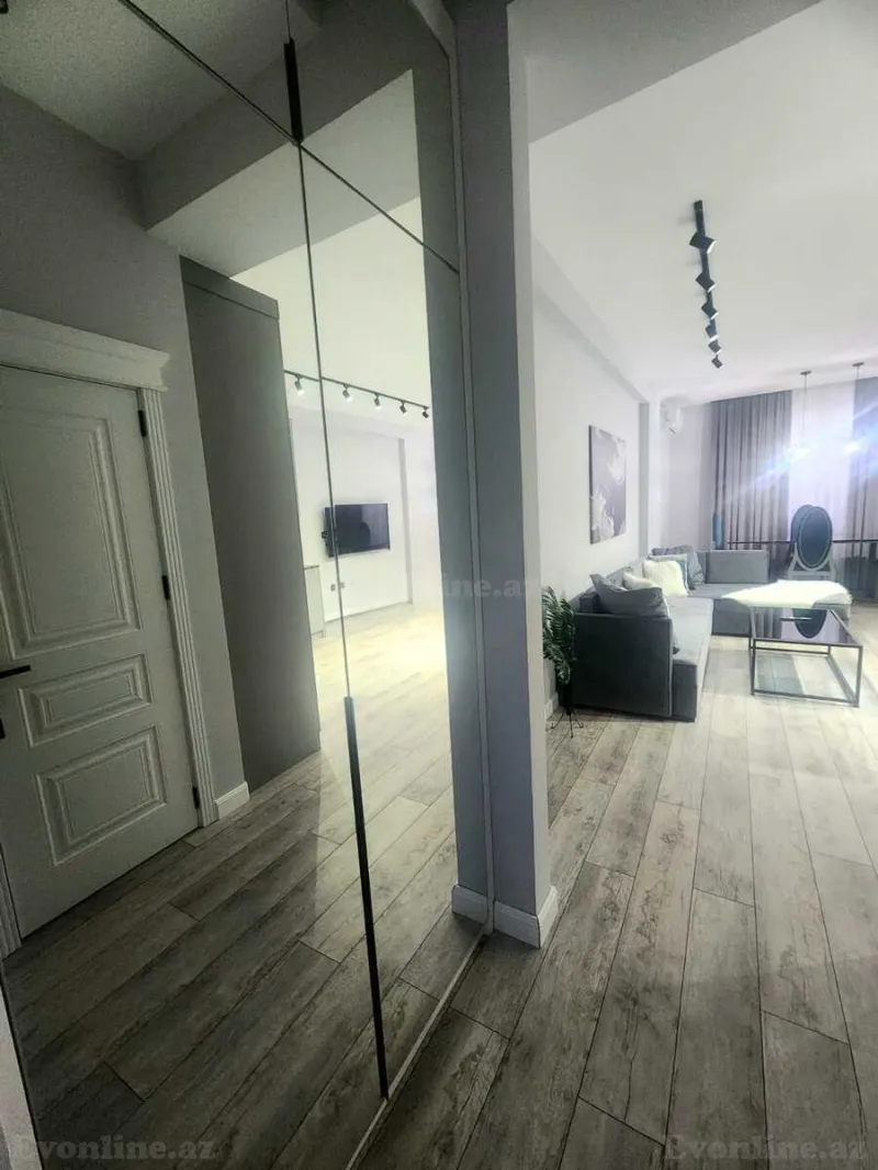 Kirayə verilir 2 otaqlı Mənzil Yeni tikili 85 m² İnşaatçılar m. - şəkil 5