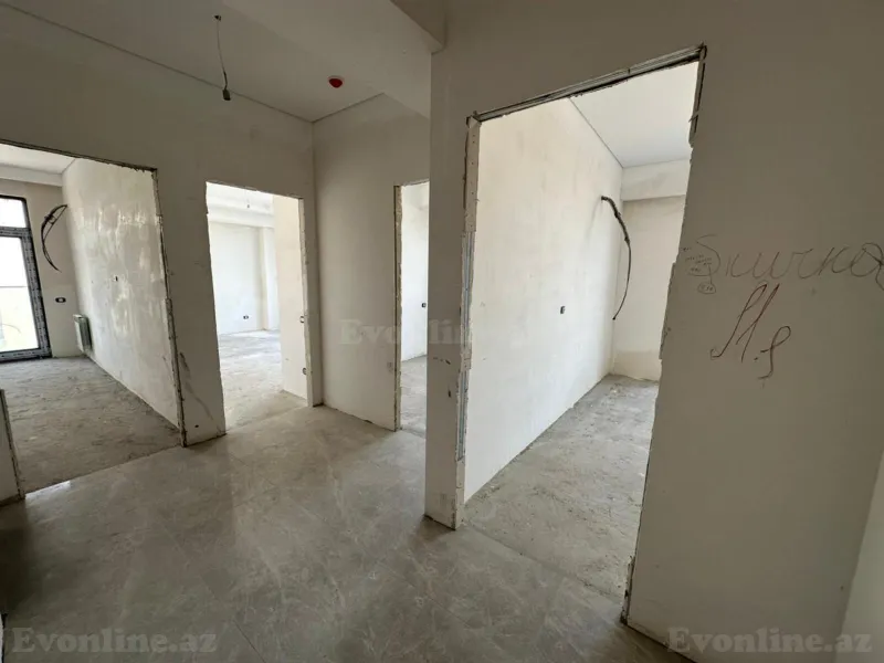 Satılır 3 otaqlı Mənzil Yeni tikili 86 m² Yasamal r. - şəkil 9