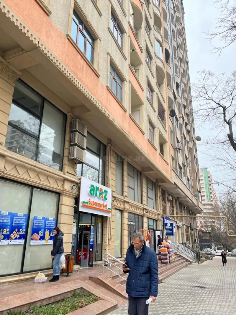 Obyekt 196 m² Nəsimi r. Satılır