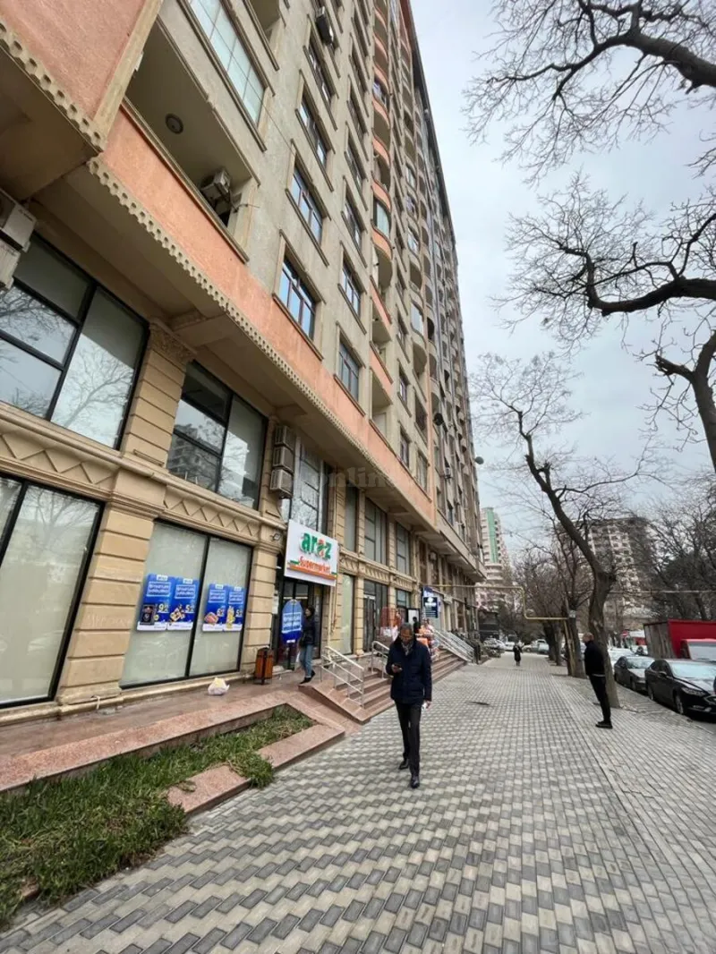 Satılır Obyekt 196 m² Nəsimi r. - şəkil 2