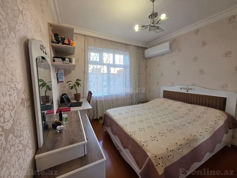 Satılır 2 otaqlı Mənzil Köhnə tikili 65 m² Əhmədli