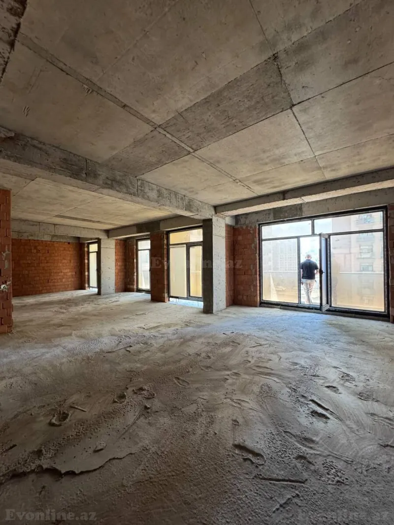 Satılır 4 otaqlı Mənzil Yeni tikili 171 m² Nəsimi r. - şəkil 9