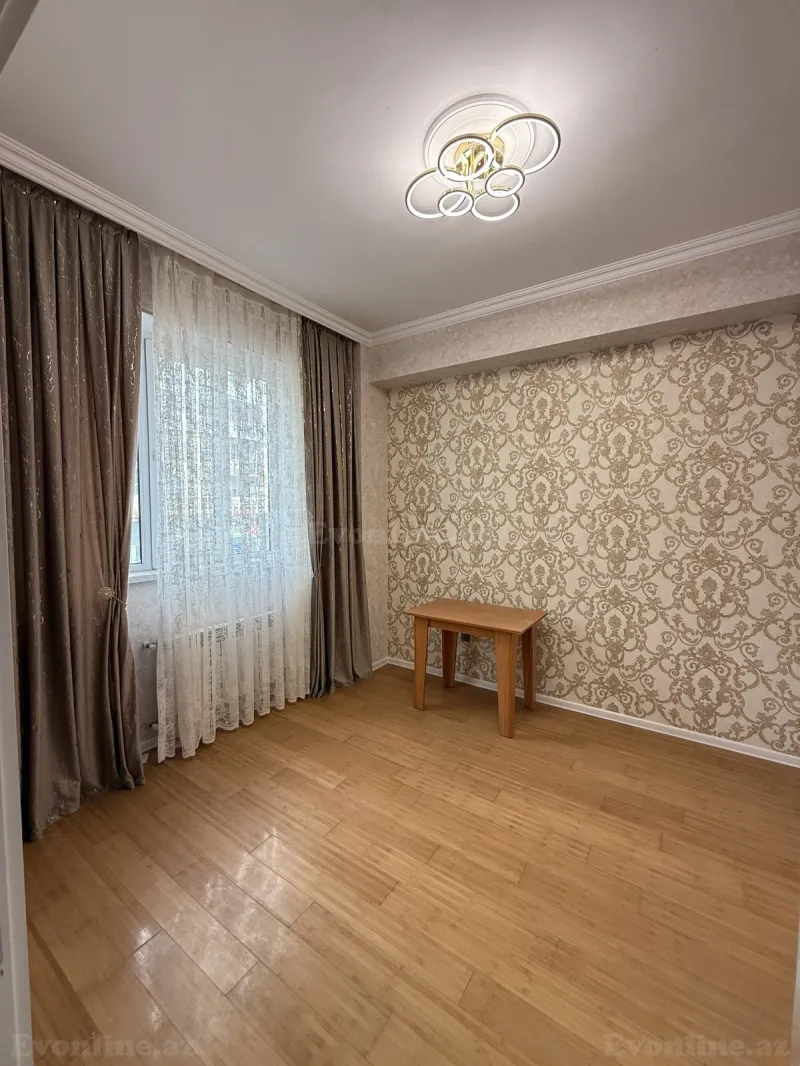 2 otaqlı Mənzil 45 m² Xırdalan Satılır