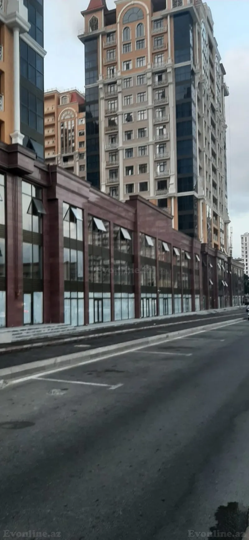 Kirayə verilir 3 otaqlı Mənzil Yeni tikili 120 m² Nərimanov r. - şəkil 17